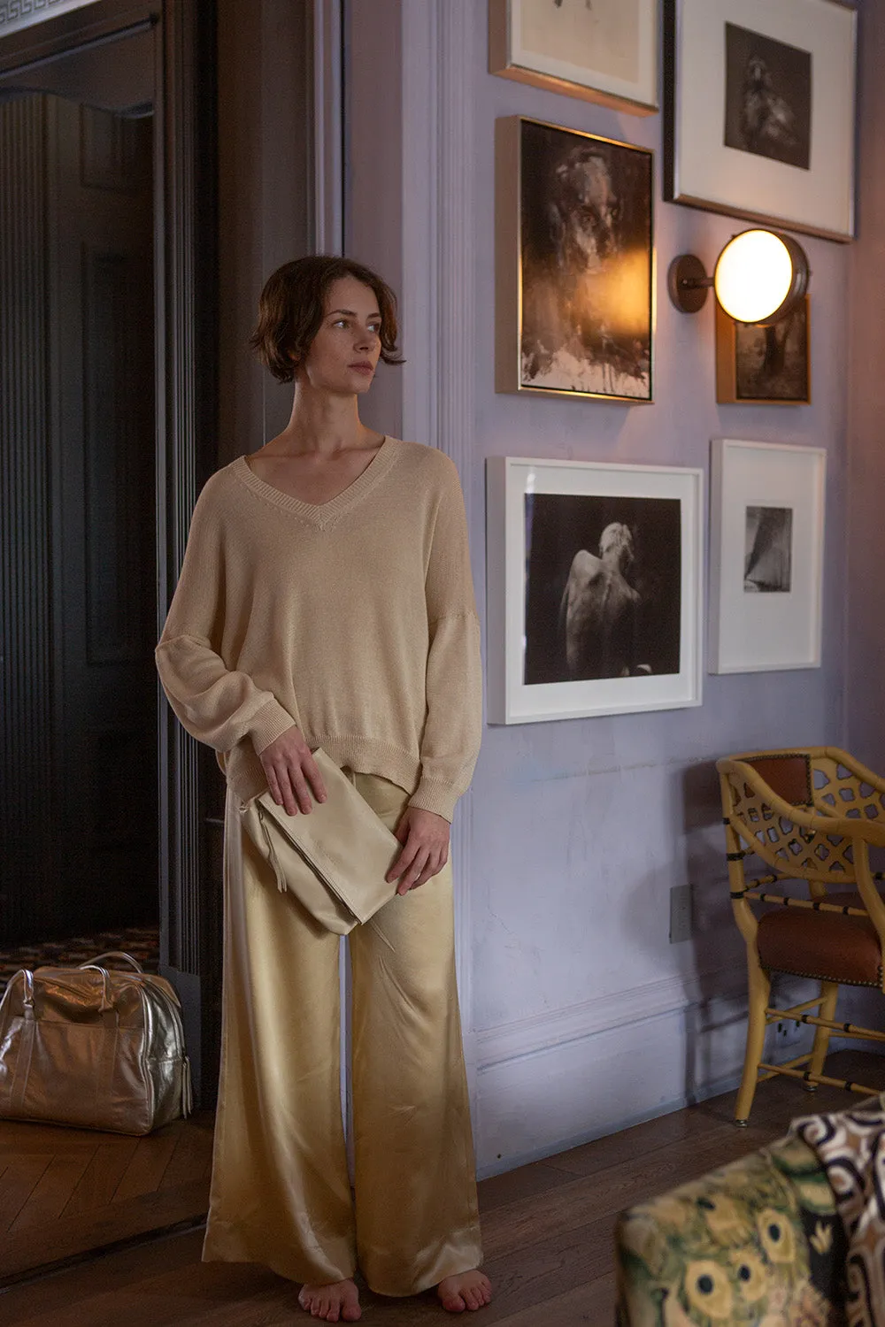 Anna Pima Cotton V Neck Pullover in Natural