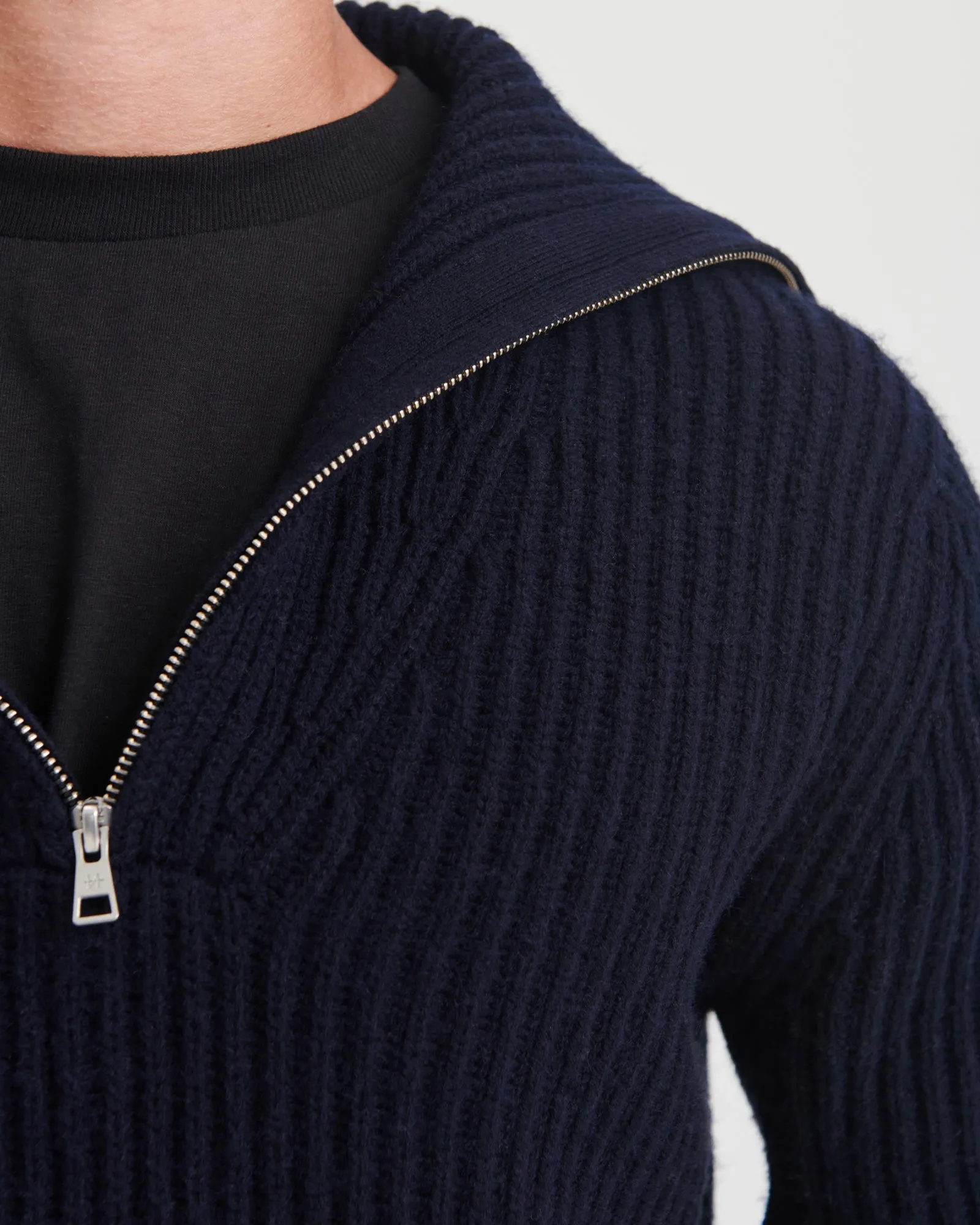 Cashmino Premium Quality Quarter-Zip Sweater in English