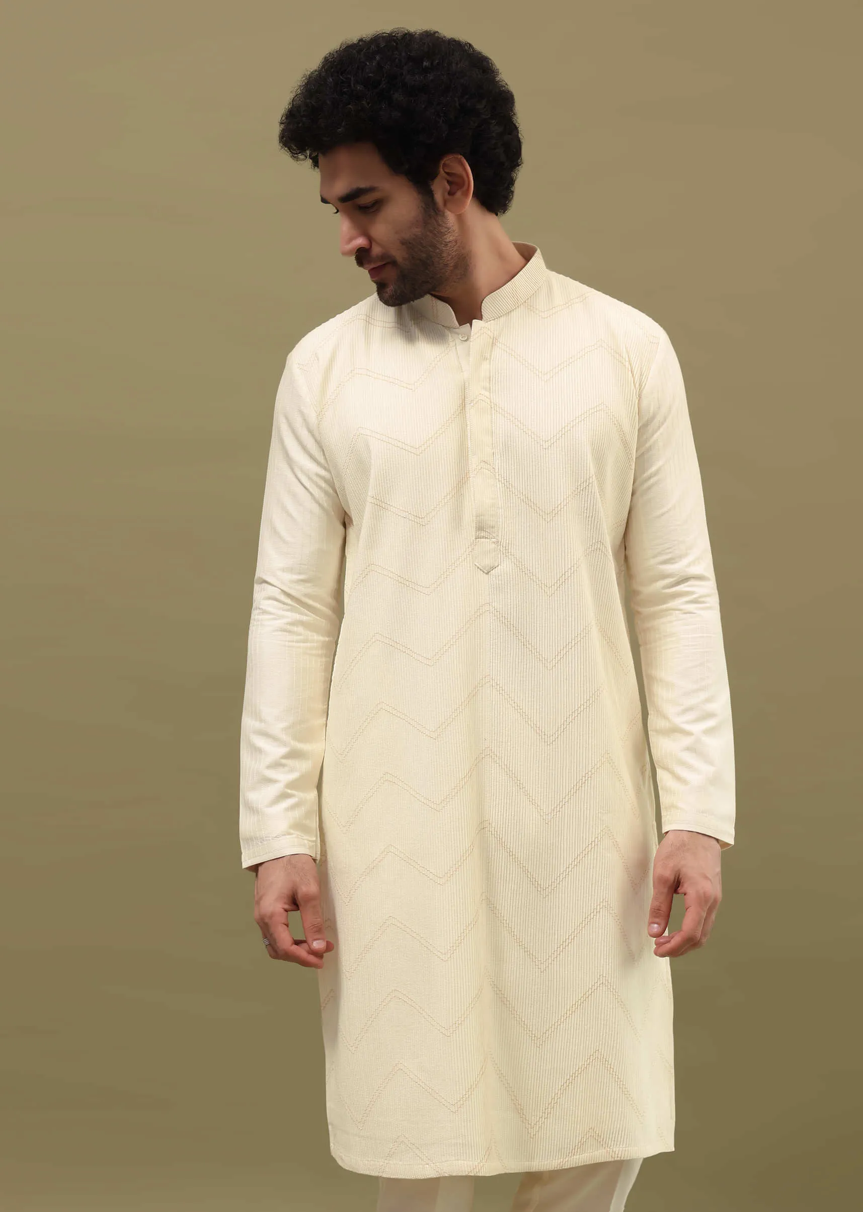 Off White Self Work Silk Kurta Set For Men
