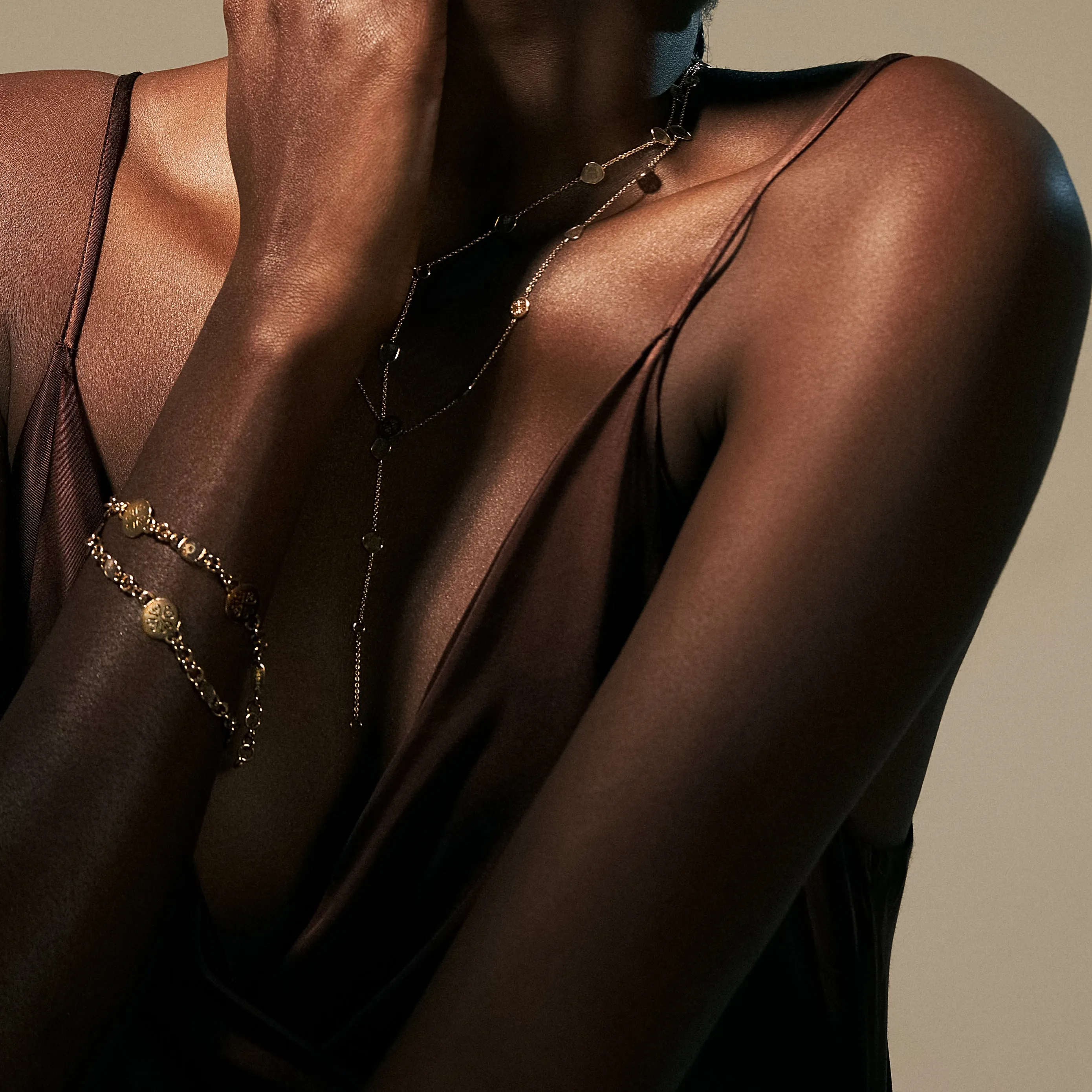 Signature Classic Necklace, Diamond Slice, Mid-Length